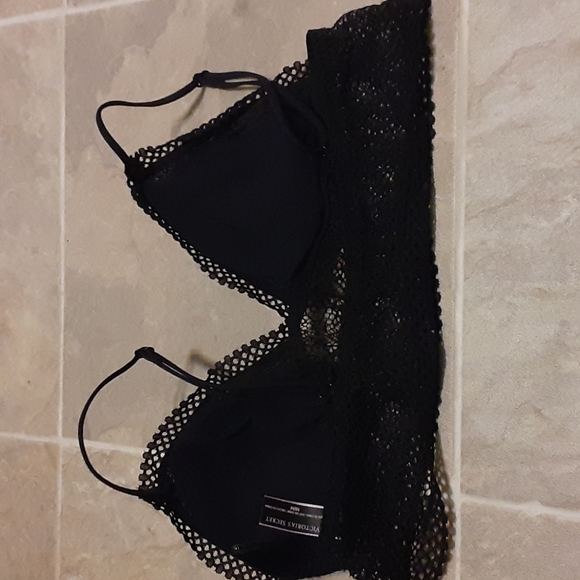 Victoria's Secret Bralette - Picture 3 of 4